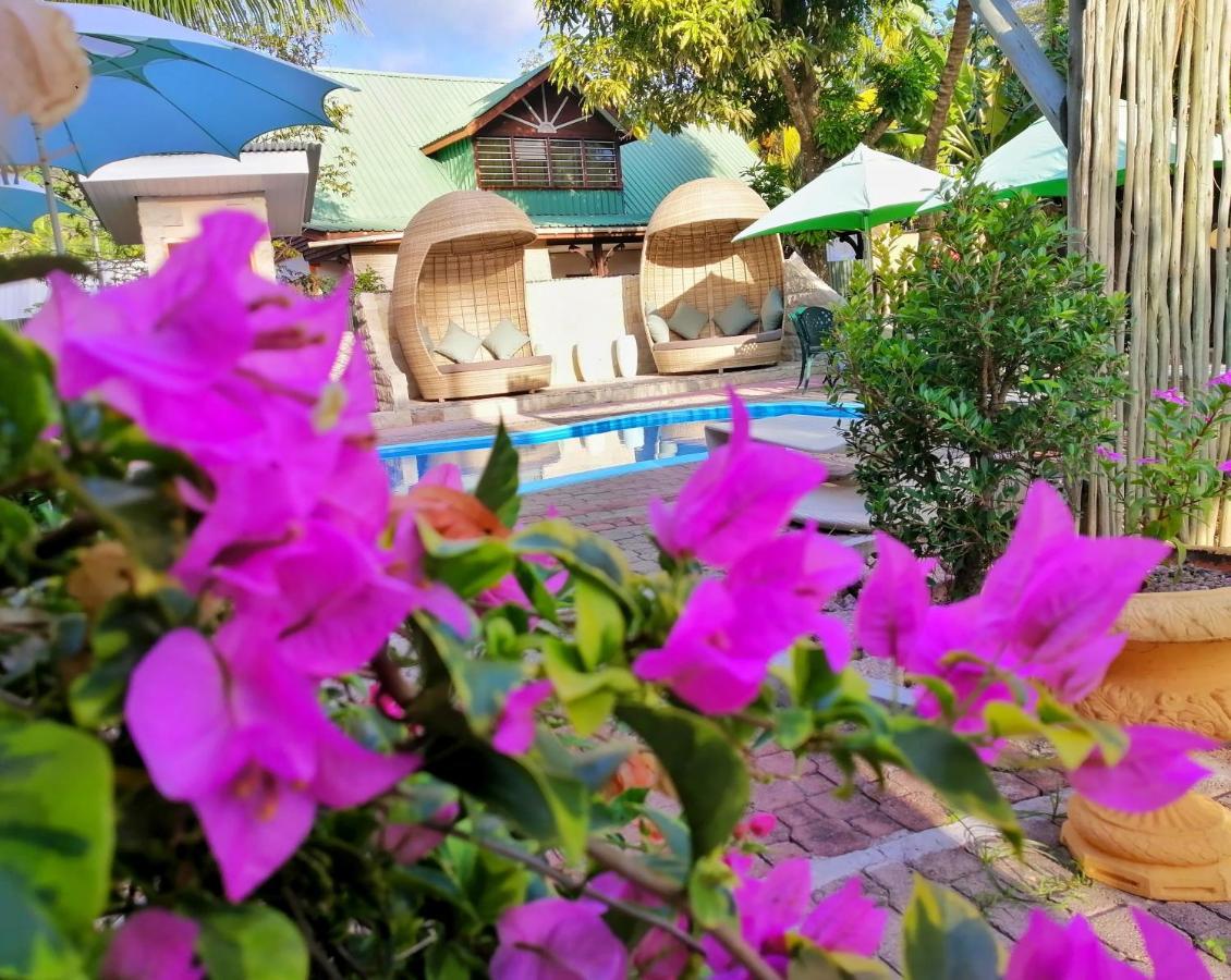 Casa De Leela Self Catering Guest House La Digue Bagian luar foto