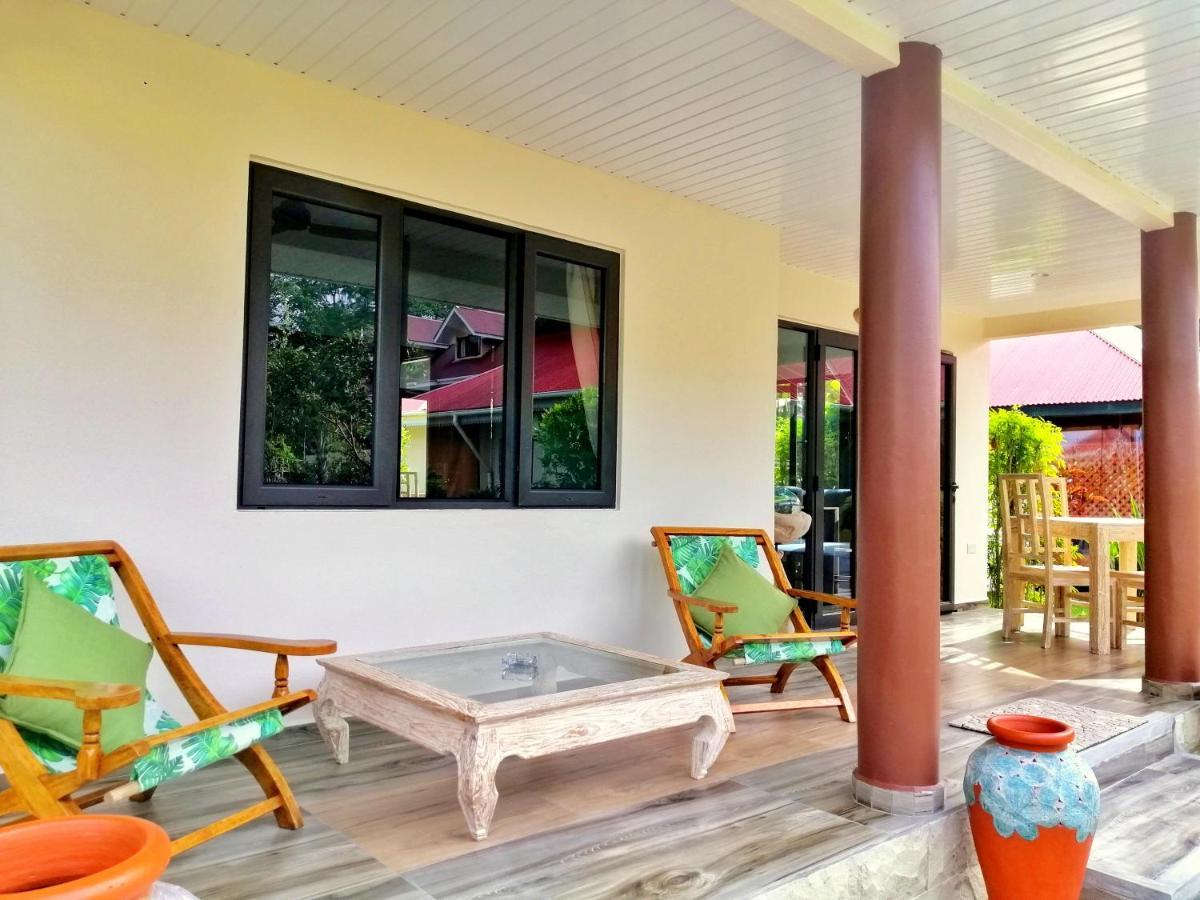 Casa De Leela Self Catering Guest House La Digue Bagian luar foto