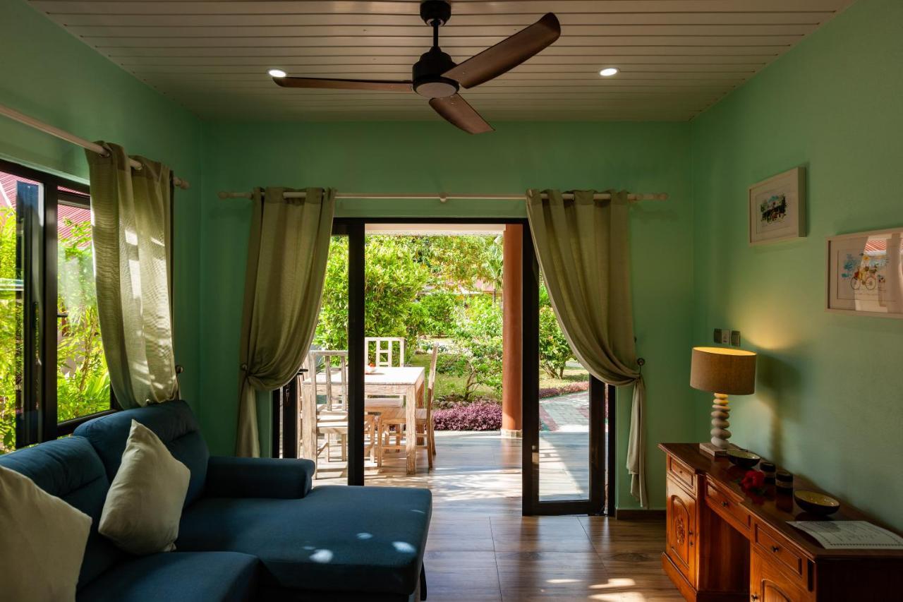 Casa De Leela Self Catering Guest House La Digue Bagian luar foto