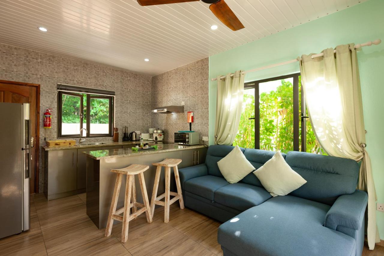 Casa De Leela Self Catering Guest House La Digue Bagian luar foto