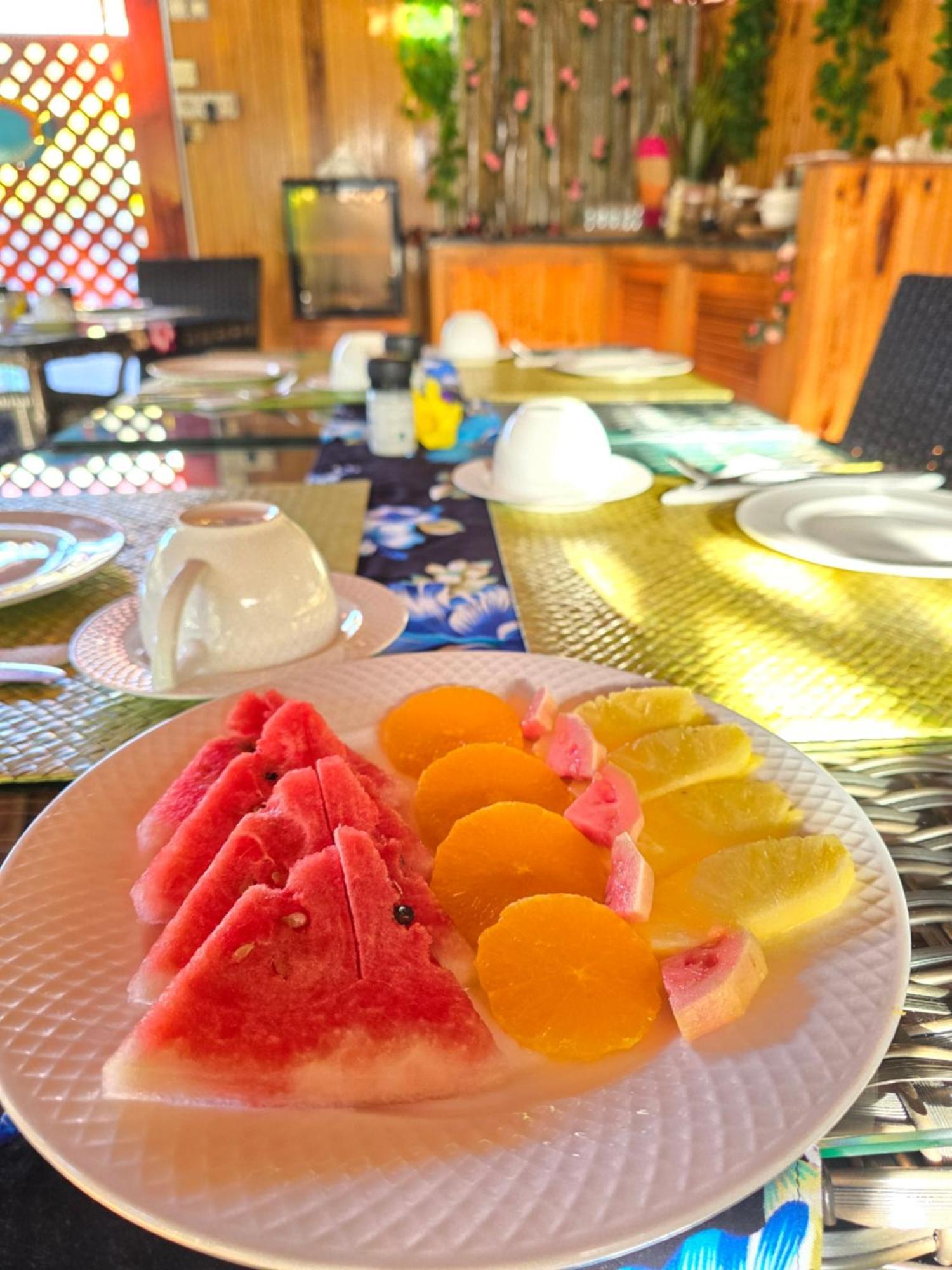 Casa De Leela Self Catering Guest House La Digue Bagian luar foto